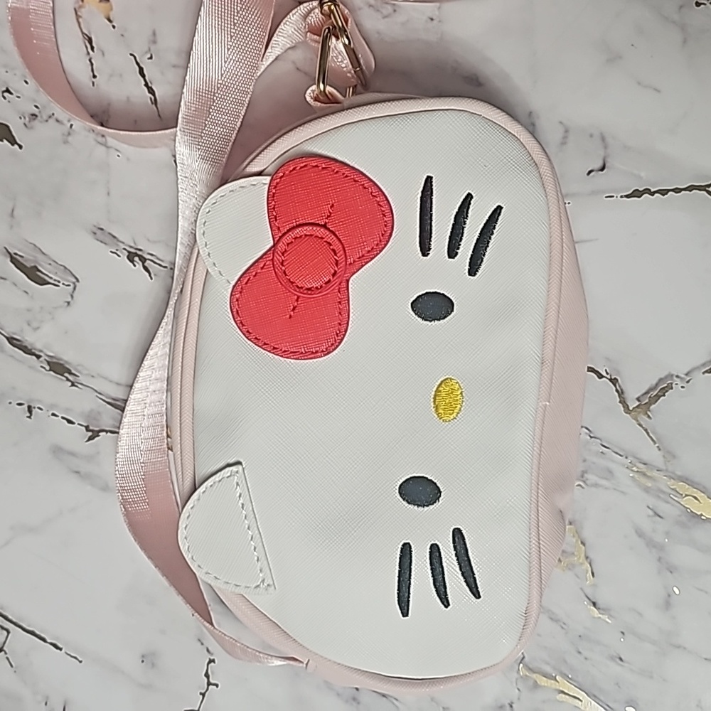 Brand New hello kitty crossbody purse